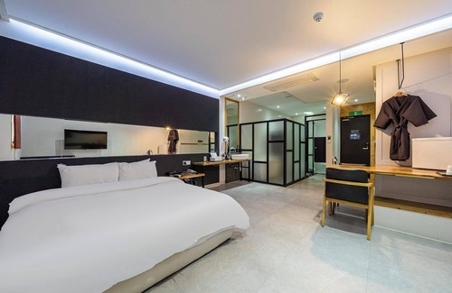 Chajakpawi Hotel | Gongju J2 Hotel