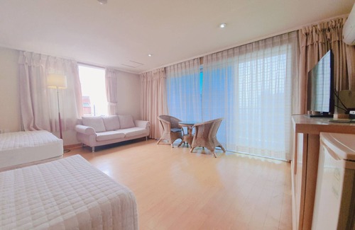 Seogwipo City Hotel | Good Inn Hotel