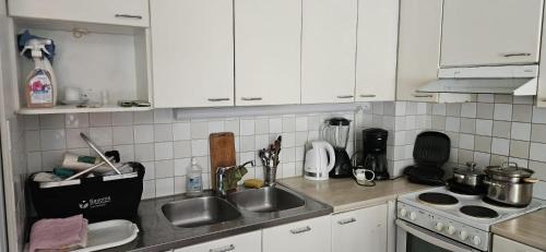Itainen District Apartment | Good location by the Easton