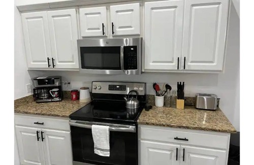 Emerald Shores House | Good Vibes On Gulf Near The Beach And Downtown