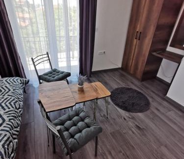 Elshani House | GOPO Guesthouse Elshani