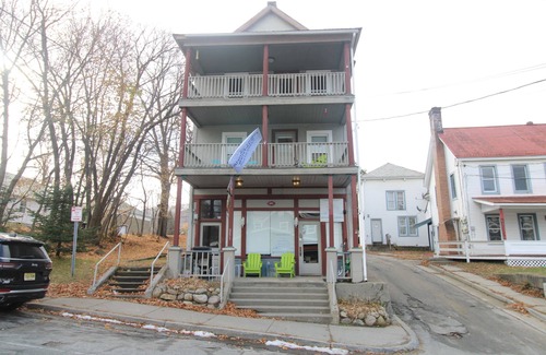 North Creek Apartment | Gore Mountain Lift View: North Creek Main St Apt 2