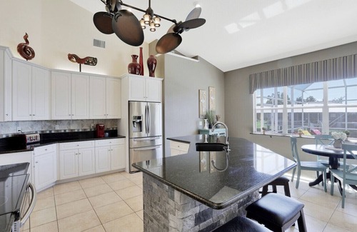 Caloosahatchee Villa | Gorgeous 3/3 Pool Home on Canal w/Direct Gulf Access. You Will Love Paradise!