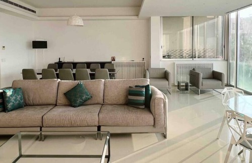 Sodeco Apartment | Gorgeous 3Br Achrafieh Apt 24/7 elec