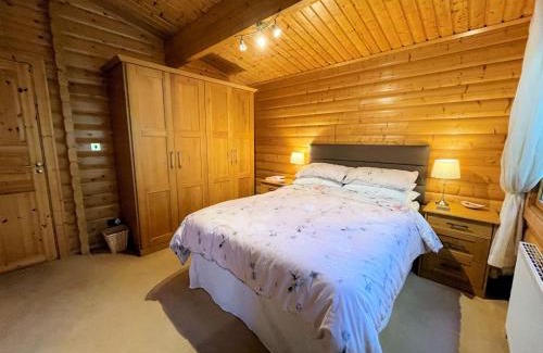 Rockcliffe House | Gorgeous 3BR Norwegian Lodge with Stunning Views Pass the Keys