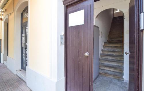 Spadafora Apartment | Gorgeous Apartment In Spadafora With Kitchen