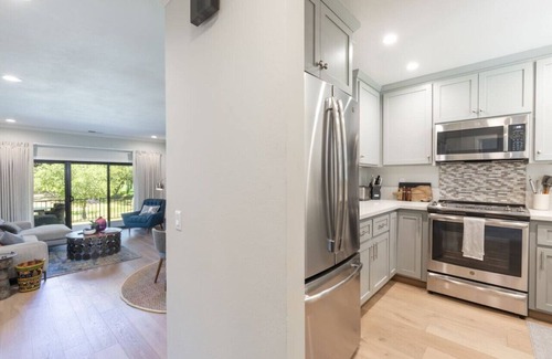 The Grove Condo | Gorgeous condo at Silverado Country Club