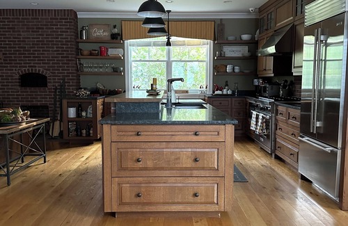 Saratoga Springs House | Gorgeous farmhouse minutes from racetrack. Pet Friendly!