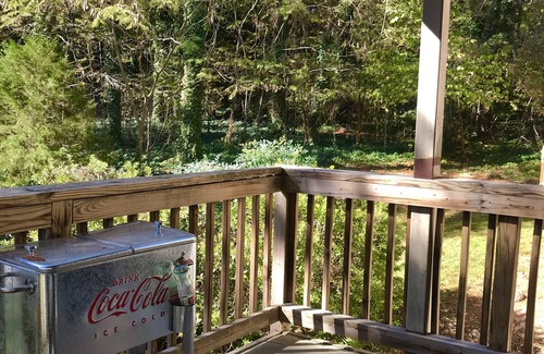 North Raleigh Condo | Gorgeous forest like 3 bed, 2 bth near NORTH HILLS & DOWNTOWN-PRIME RALEIGH AREA