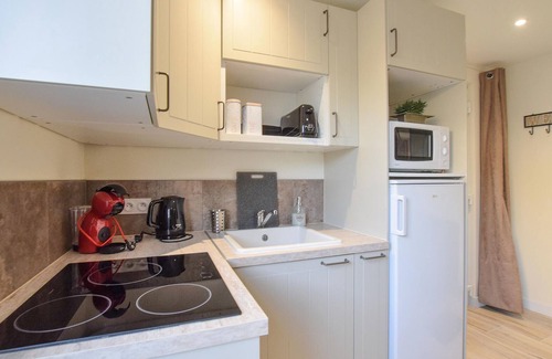 Vaux-sur-Seulles House | Gorgeous home in Esquay-sur-Seulles