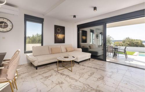 Banjol House | Gorgeous Home In Banjol