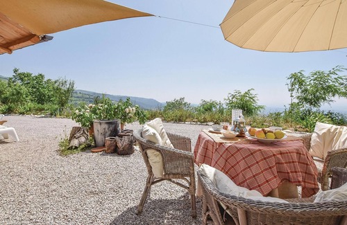 Calvene House | Gorgeous home in Calvene
