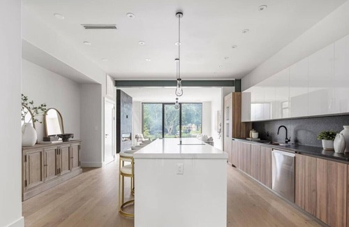 SouthPark House | Gorgeous Home in Charlotte #102