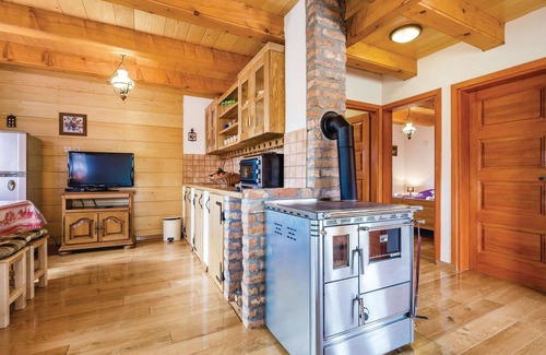 Perusic House | Gorgeous home in Perusic with WiFi