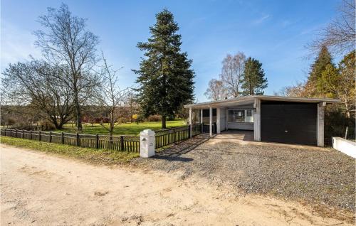 Ronde House | Gorgeous Home In Rønde With Kitchen