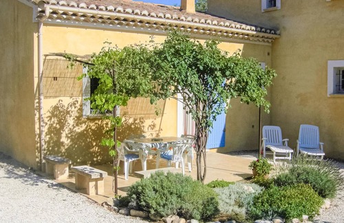 Roussillon House | Gorgeous home in Roussillon with WiFi