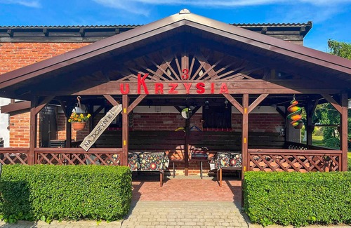 Slawno House | Gorgeous home in Slawno with WiFi
