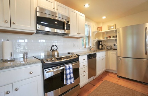 Nantucket Town House | Gorgeous home in town 3Bed 3 bath. screened porch- 3 levels of living & parking