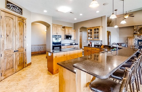 Cedar City House | Gorgeous home w/private pool & hot tub/patio/balcony/home theater - near lakes!