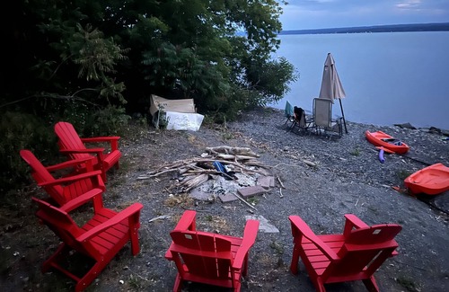 Town of Ledyard House | Gorgeous Lake House!
