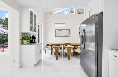 Delray Beach House | Gorgeous Modern Beach Pool House Sleeps 8 Central