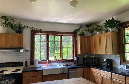 Tannersville House | Gorgeous Mountain Home in Tannersville-Secluded & Pet Friendly