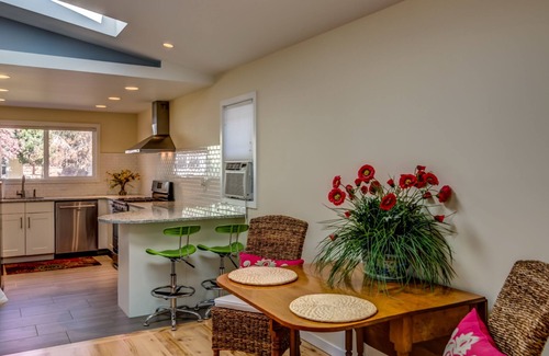 Broadmoor Cottage | Gorgeous New Canyon Cottage steps to 5 star Broadmoor and limitless trail system