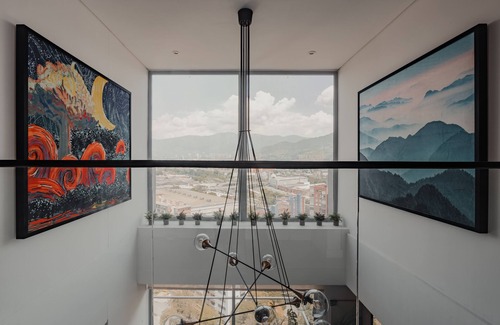 El Castillo Condo | Gorgeous Penthouse - AC, chef's kitchen, full washer & dryer, amazing views