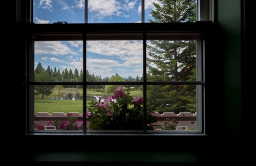 Kalispell Cottage | Gorgeous Property Located Just 30 Minutes From Glacier National Park