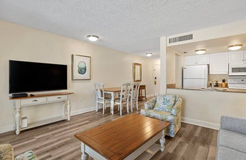 Captiva Condo | Gorgeous South Seas Villa with Pool and Private Beach