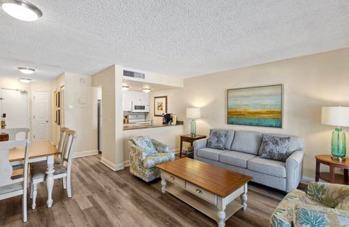 Captiva Condo | Gorgeous South Seas Villa with Pool and Private Beach