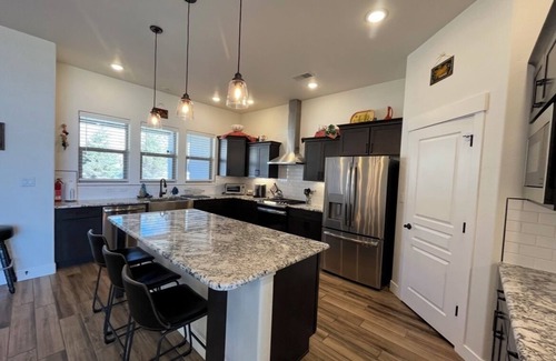 Palisade House | Gorgeous tranquil 4BR Palisade home on peach orchard w/incredible mountain views