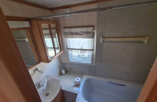 Hamworthy House | Gorse Hill Hideaway