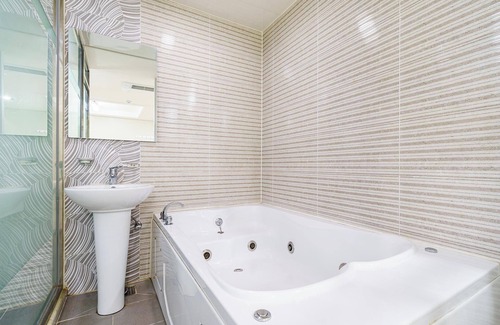 Pokkol Hotel | Goseong Zaza