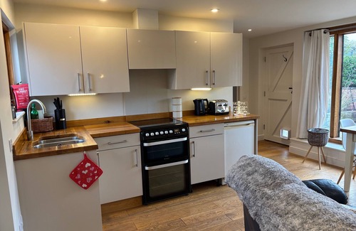 Halstead Cabin | Gosfield Cartlodge Retreat