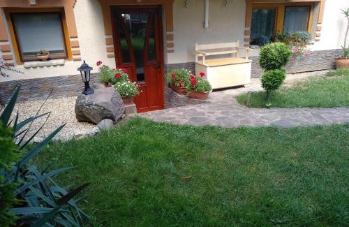 Sarospatak Apartment | Gréti Apartman