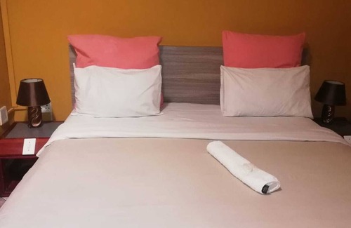Downtown Johannesburg House | Grace and Gift Guesthouse