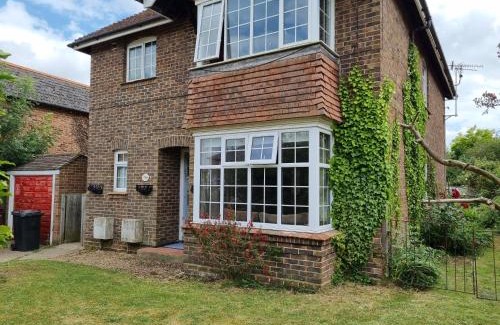 Southbourne Apartment | Grace Lodge