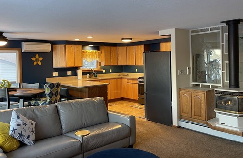 Marine on St. Croix House | Grace on the Lake - Cozy home on Big Marine Lake