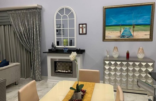 Universitas House | Grace @ Rayton