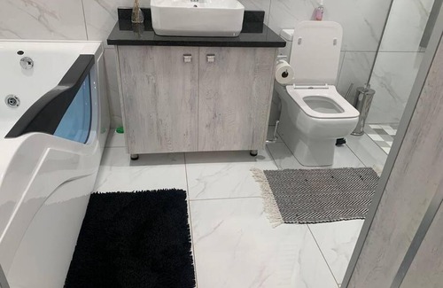 Universitas House | Grace @ Rayton