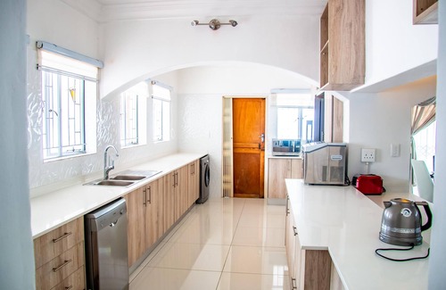Akasia Hotel | Graceland Conference & Lifestyle Centre