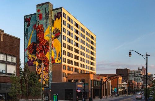 Short North Hotel | Graduate by Hilton Columbus