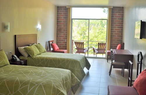 Secoya Hotel | Gran Hotel de Lago Shushufindi