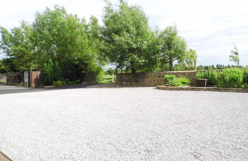 Swindon Apartment | Granary Cottages