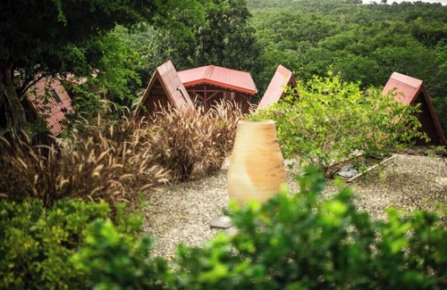 Saint-Louis House | Grandé Est Domaine de Meilly