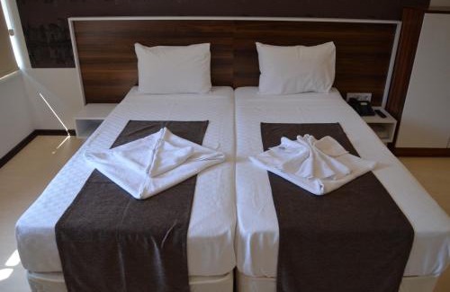 Antalya City Centre Bed & Breakfast | Grand Antalya Hotel