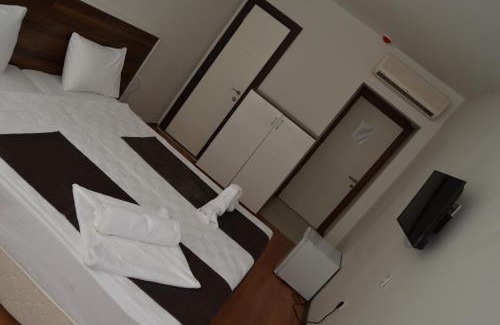 Antalya City Centre Bed & Breakfast | Grand Antalya Hotel