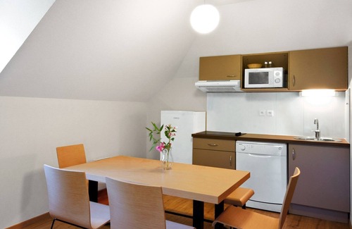 Ax-les-Thermes Condo | Grand Appartement | Parking + ski !