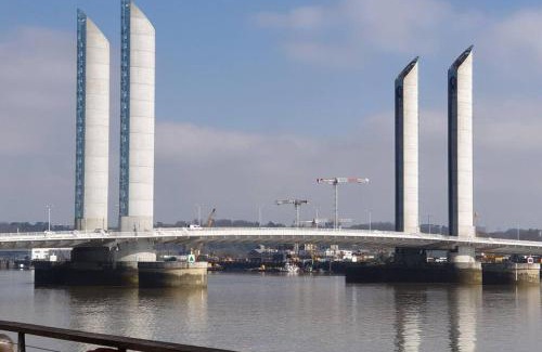 Bassins a Flot Apartment | Grand appartement 2 chambres avec terrasse